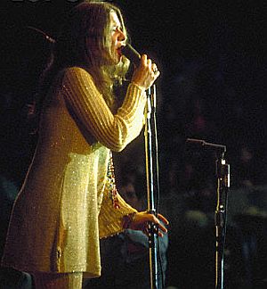 Janis Joplin performing at the Monterey Pop Festival in June 1967 where she would do a stunning version of ‘Ball and Chain’ that would mark her as an overnight blues sensation. Photo, Ted Streshinsky. Click for studio DVD version.