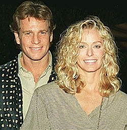 Ryan O’Neal began dating Farrah Fawcett in the early 1980s. Click for his book on Fawcett.
