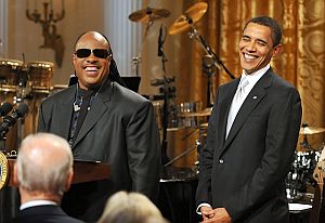 Stevie Wonder with President Obama at the White House. Wonder performed at Obama campaign rallies in 2008 & 2012 and at the president’s 2009 inauguration. Stevie Wonder with President Obama at the White House. Wonder performed at Obama campaign rallies in 2008 & 2012 and at the president’s 2009 inauguration.