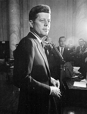JFK announcing his presidential bid, U.S. Senate Caucus room, January 2, 1960.