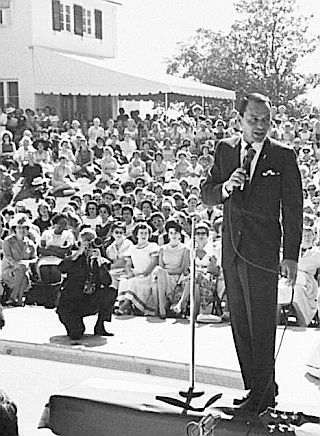 Frank Sinatra appearing at a gathering of Kennedy supporters at the home of Janet Leigh, September 1960.