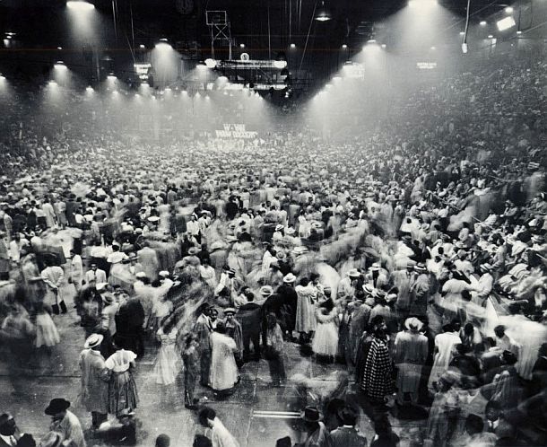 March 21st 1952: Scene at the Moondog Coronation Ball at the Cleveland Arena, just before things got out of hand. Photo, Peter Hastings/Cleveland Plain Dealer.
