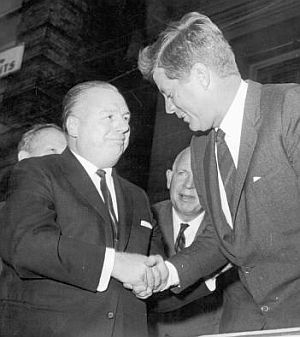 JFK greeting Ohio Democratic Gov. Mike DiSalle, who after some Kennedy-team pressure, announced in Jan-uary 1960 that Ohio’s delegates would be JFK’s at DNC.