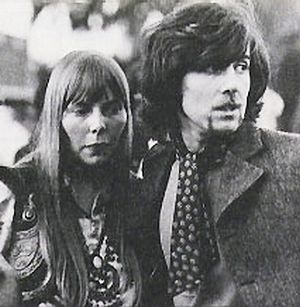 Joni Mitchell and Graham Nash at the Miami Folk Festival, 29 December 1968. Photo, Henry Diltz