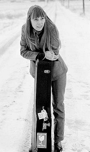 1960s: Joni Mitchell started out in Canada touring coffeehouses and small clubs in the early years.