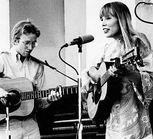 Early Joni Mitchell performing with David Rea.