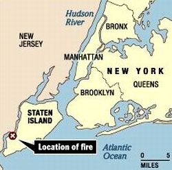 Map showing location of February 2003 barge explosion & fire in the NY City-NJ area.