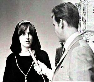 Dick Clark interviewing Grace Slick after Jefferson Airplane performance, American Bandstand, June 5, 1967.