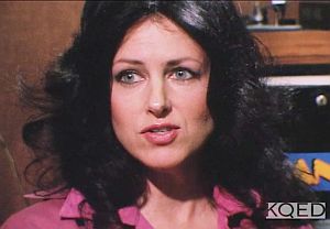 March 1980: Grace Slick during interview with John Roszak for San Francisco PBS-TV “Evening Edition” at station KQED. Click for outtakes video.
